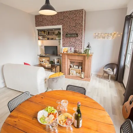 #lindustriochampetre Free Parking, Bien Situe, Spacieux, Proche Clinique דירה