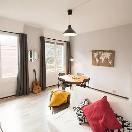 #lindustriochampetre Free Parking, Bien Situe, Spacieux, Proche Clinique רואן