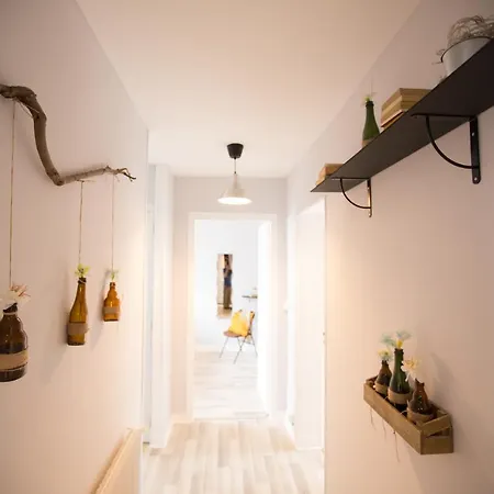 #lindustriochampetre Free Parking, Bien Situe, Spacieux, Proche Clinique Appartement *